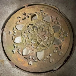 Pamono Vintage Garden Table in Cast Iron><noscript><img width=