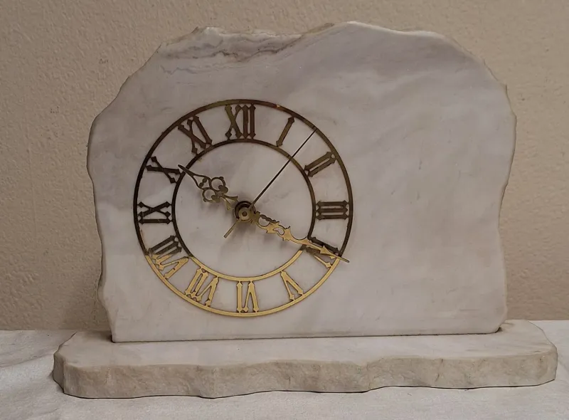 Pamono Vintage German Mantel Clock in White Marble with Brass Numerals, 1970s> Watches