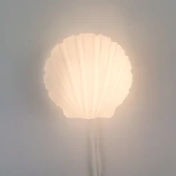 Outlet Pamono Vintage German Opaline Glass Shell-Shaped Wall Lights from Limburg, 1970s, Set of 2