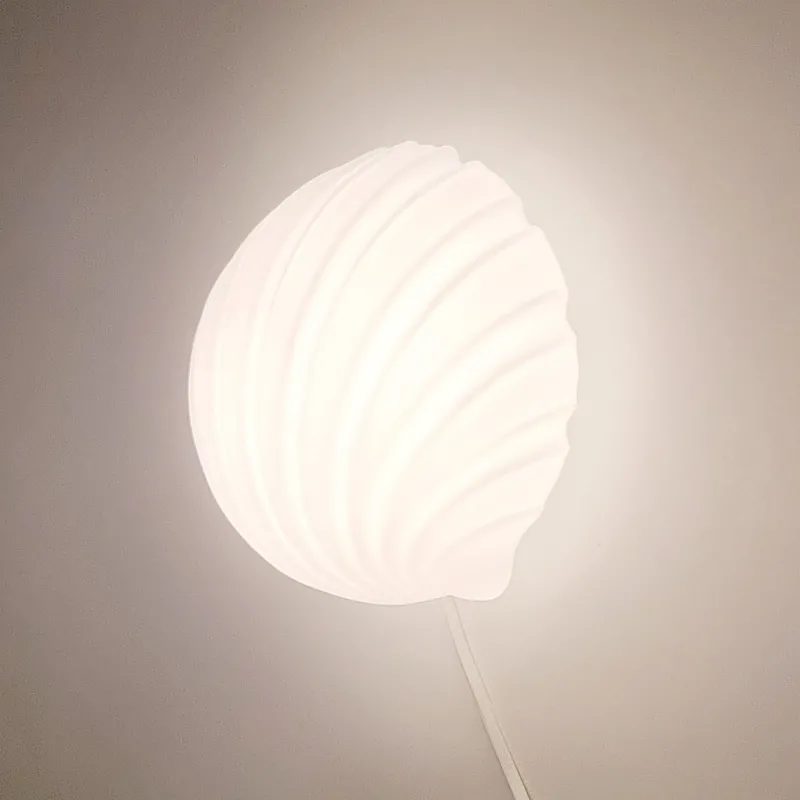 Outlet Pamono Vintage German Opaline Glass Shell-Shaped Wall Lights from Limburg, 1970s, Set of 2