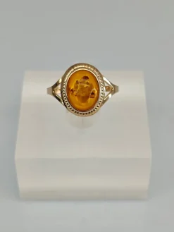 Sale Pamono Vintage Gold Set of Ring and Earrings with Baltic Amber, 1970s, Set of 3