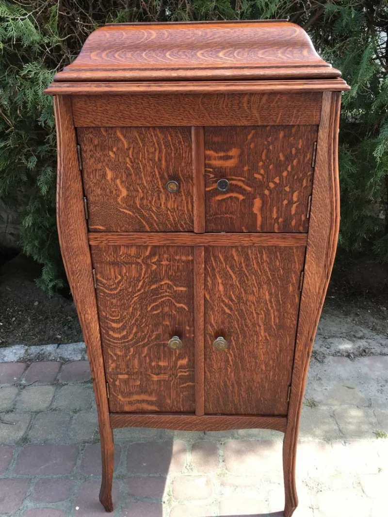 Pamono Vintage Gramophone in a Cabinet by Jupiter Mark Bevete, 1920s> Electronics