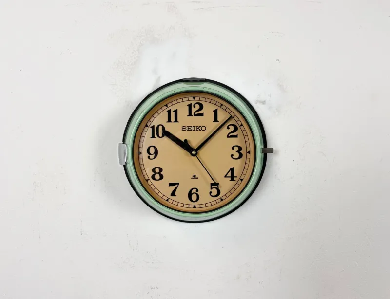Pamono Vintage Green Ships Wall Clock from Seiko, 1970s> Clocks