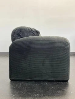 Outlet Pamono Vintage Grey Velvet Maralunga Sofa with Armchair by Vico Magistretti for Cassina, 1970s, Set of 2