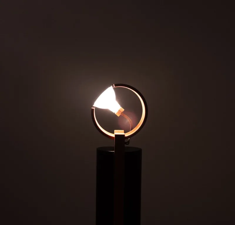 Pamono Vintage Halogen Table Lamp, 1980s> Table Lamps