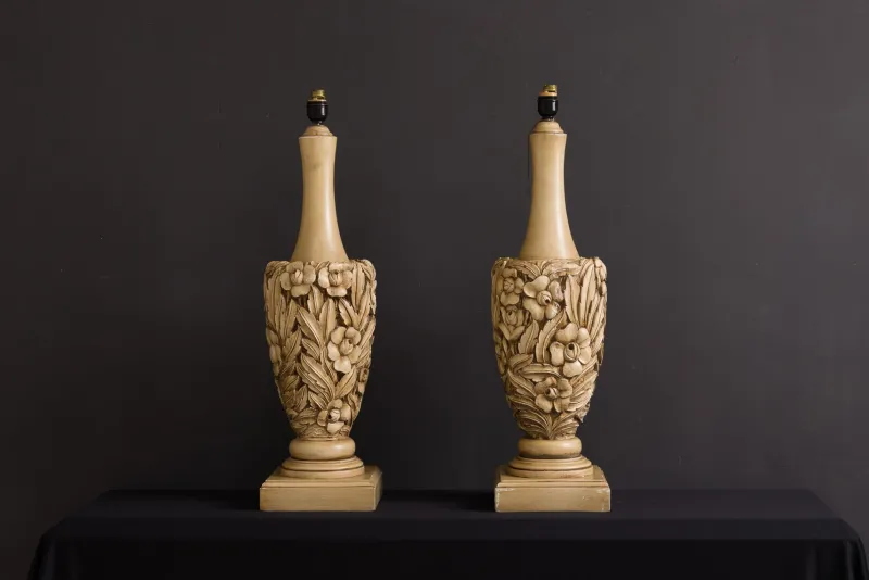 Pamono Vintage Hand-Carved Wooden Table Lamps by Mariano García, 1960s, Set of 2