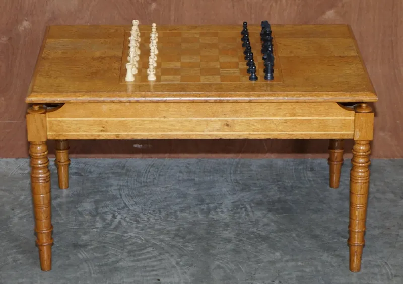 Pamono Vintage Honey Oak Chess Board Coffee Table With Chess Set> Game Tables