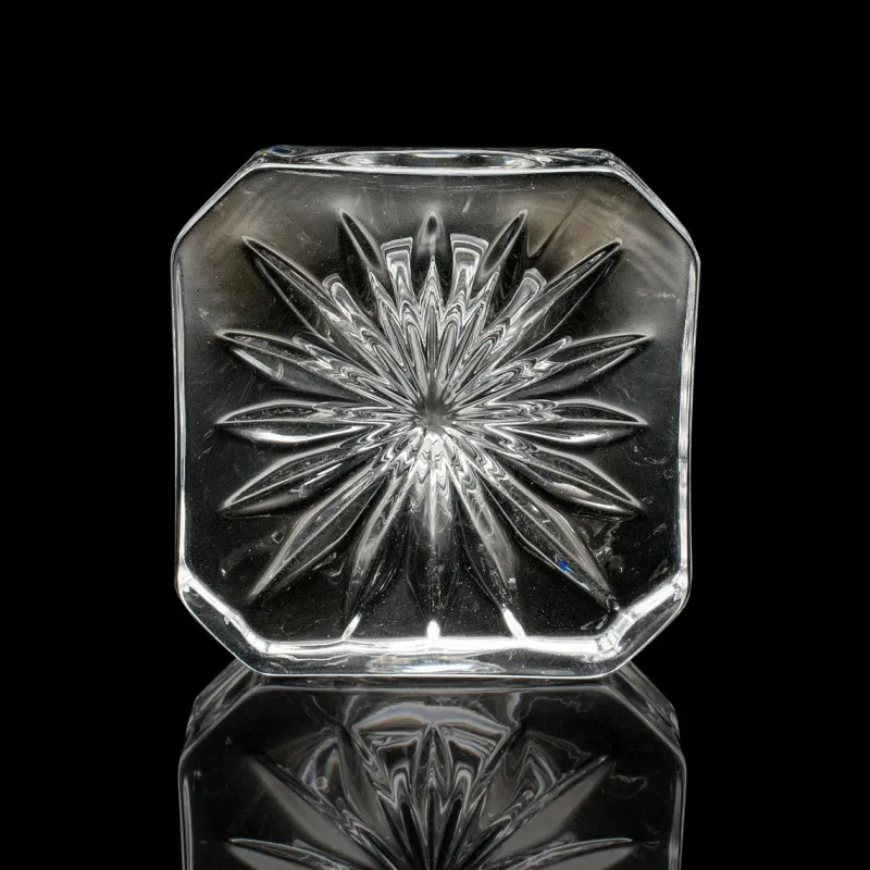 Hot Pamono Vintage Irish Whiskey Decanter with Cut Crystal Glass, 1960s