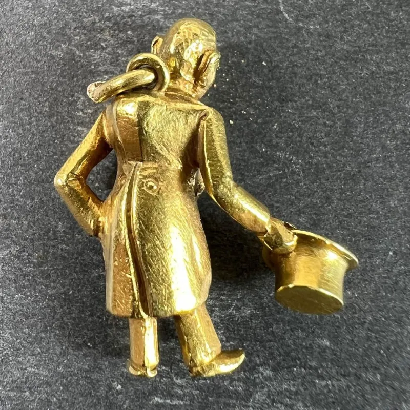 Pamono Vintage Italian 18 Karat Yellow Gold Lucky Gobbo Hunchback Charm Pendant, 1950s> Necklaces