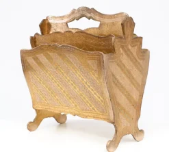 Sale Pamono Vintage Italian Florentine Magazine Rack in Giltwood, 1958