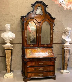 Pamono Vintage Italian Neoclassical Inlaid Marble Pedestals, 1970, Set of 2><noscript><img width=