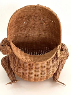 Online Pamono Vintage Italian Rattan Frog Basket, 1980s