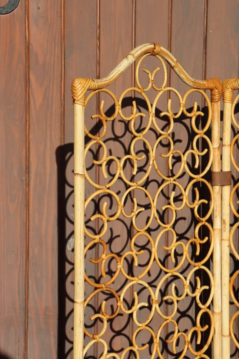 Pamono Vintage Italian Rattan Screen with 3 Leaves, 1960s> Room Dividers & Screens