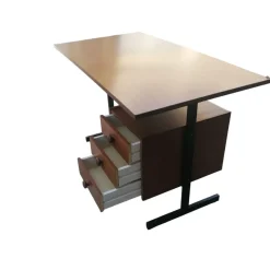 New Pamono Vintage Italian Teak Desk, 1970s