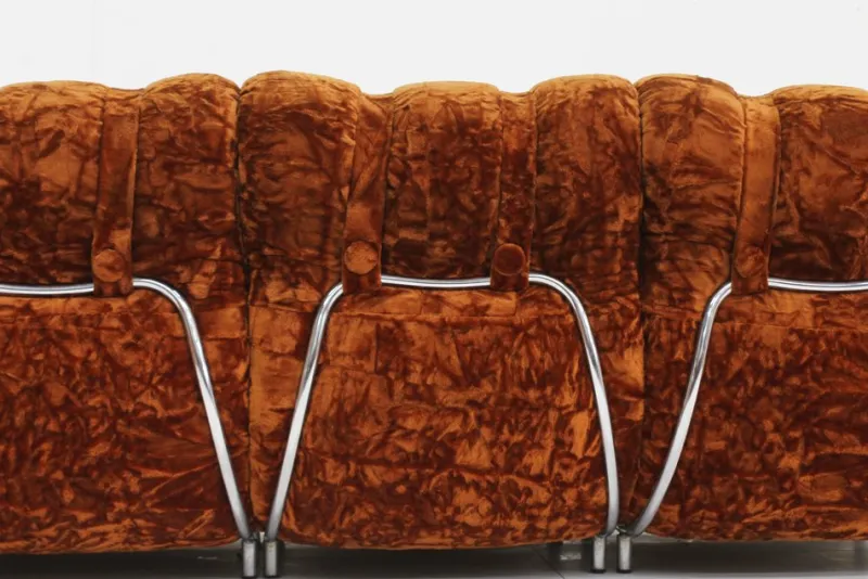 Pamono Vintage Italian Three-Seater Sofa in Velvet, 1970s> Couches & Sofas