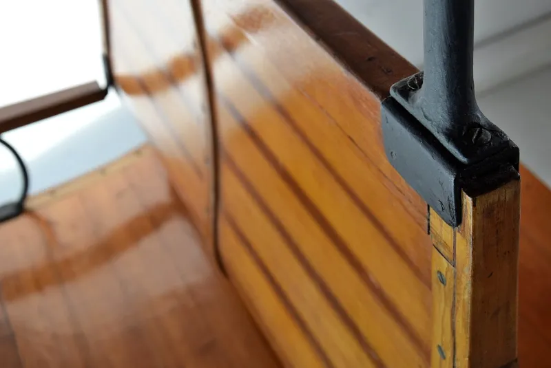 Pamono Vintage Italian Train Bench, 1920s> Benches