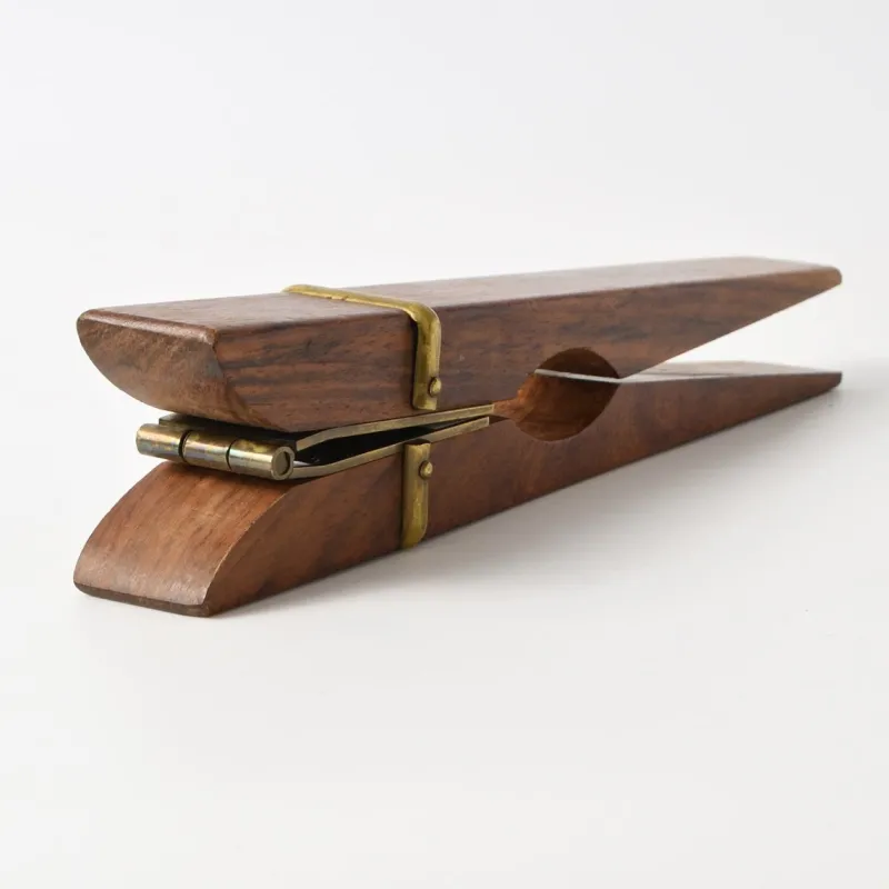 Pamono Vintage Italian Walnut and Brass Nutcracker, 1970s> Cutlery & Serving Utensils
