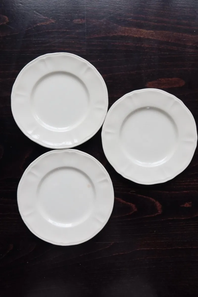 Pamono Vintage Ivory Earthenware Dessert Plates by Marli Fretwork, 1980s, Set of 10> Dinner Plates & Bowls