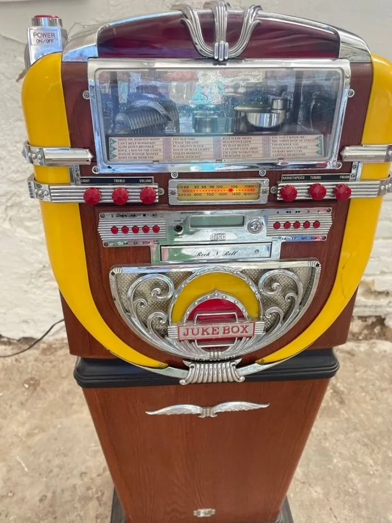 Pamono Vintage Jukebox Style CD Radio by Polyconcept, 1997> Electronics