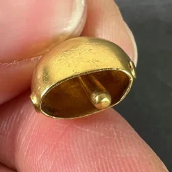 Pamono Vintage 18K Yellow Gold Cow Bell Charm Pendant, 1960s><noscript><img width=