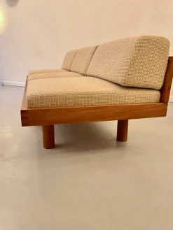 Pamono Vintage L09 Daybed by Pierre Chapo, 1968><noscript><img width=