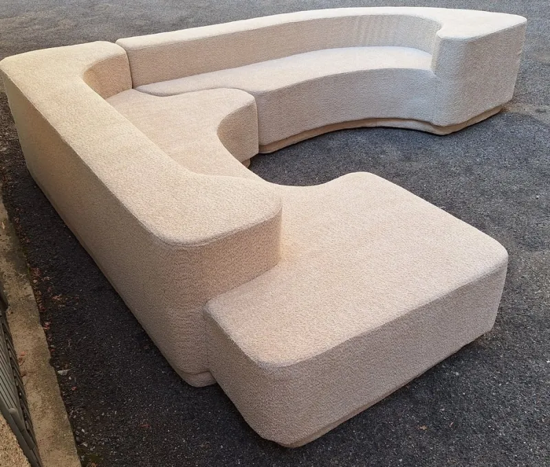New Pamono Vintage Lara Sofa in White Bouclé by Roberto Pamio for Stilwood, 1970s, Set of 2