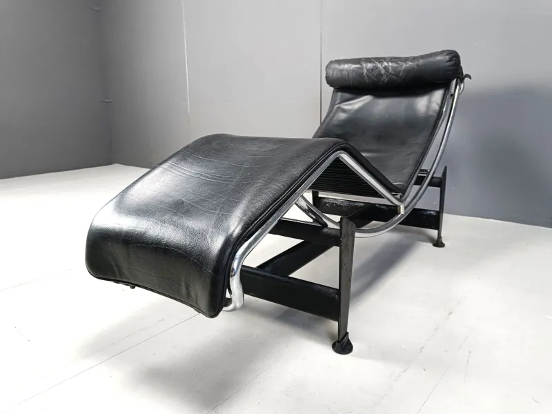 Pamono Vintage Lc4 Chaise Longue by Le Corbusier for Cassina, 1970s> Daybeds & Chaises Lounges