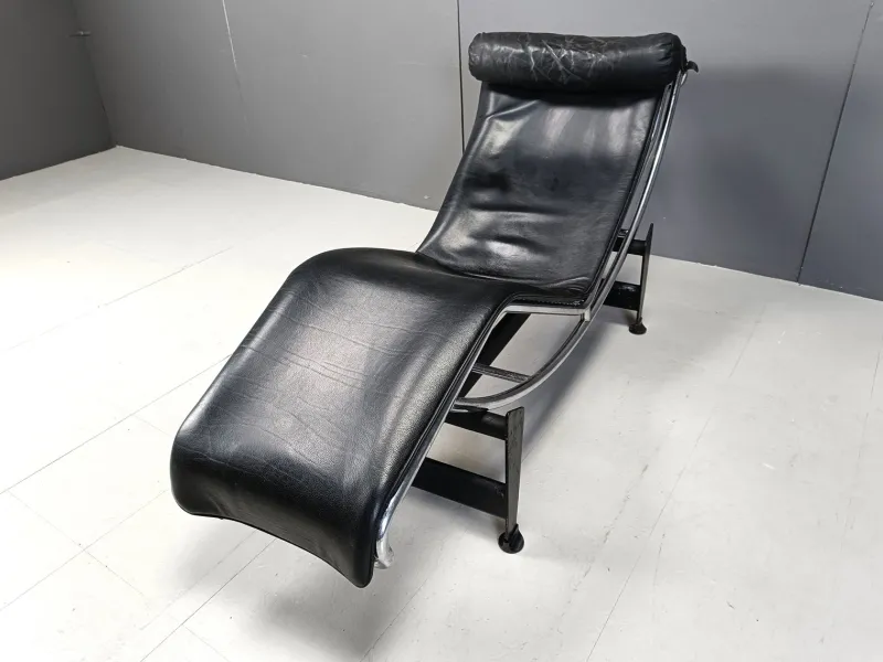 Pamono Vintage Lc4 Chaise Longue by Le Corbusier for Cassina, 1970s> Daybeds & Chaises Lounges