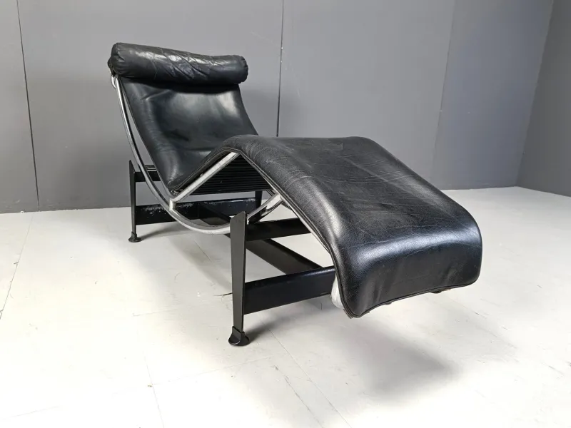 Pamono Vintage Lc4 Chaise Longue by Le Corbusier for Cassina, 1970s> Daybeds & Chaises Lounges
