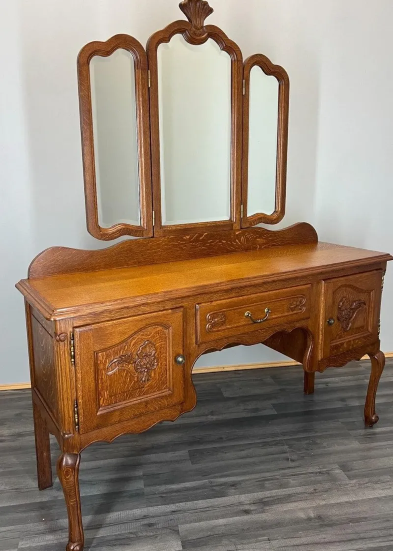 Pamono Vintage Louis French Dressing Table with Mirror in Oak