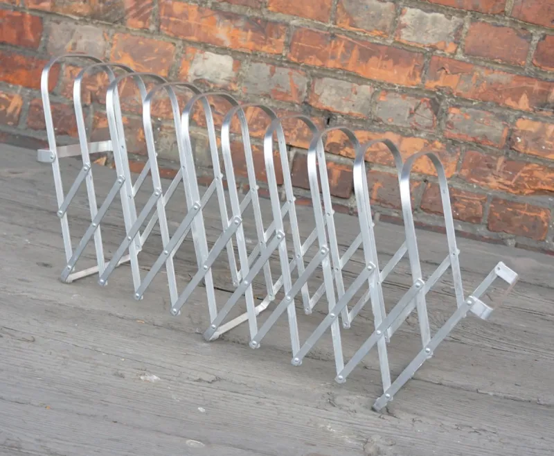 Pamono Vintage Magazine or Vinyl Rack, 1970s> Magazine Racks