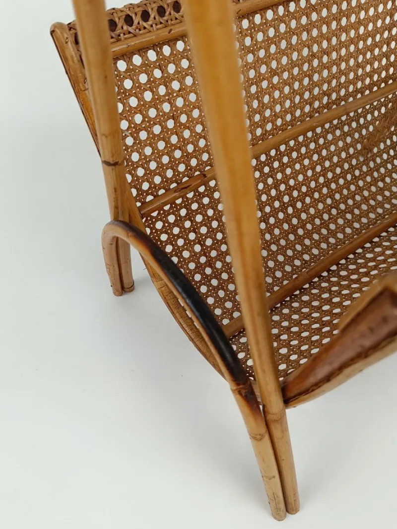 Sale Pamono Vintage Magazine Rack in Wicker, Bamboo, Rattan and Cane, Italy, 1960s