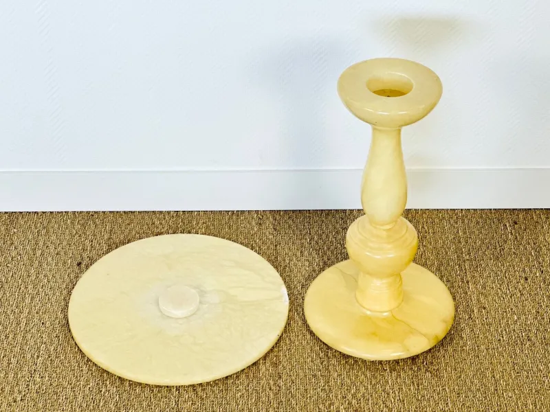 Pamono Vintage Natural Onyx Pedestal Table with Sculptural Design, 1960> Console Tables
