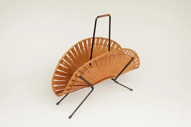 Pamono Vintage Newspaper Rack in Wood and Wire, 1950s> Magazine Racks