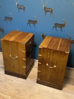 Pamono Vintage Oak Bedside Tables, 1920s, Set of 2><noscript><img width=