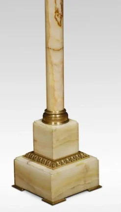 Pamono Vintage Onyx Pedestal><noscript><img width=