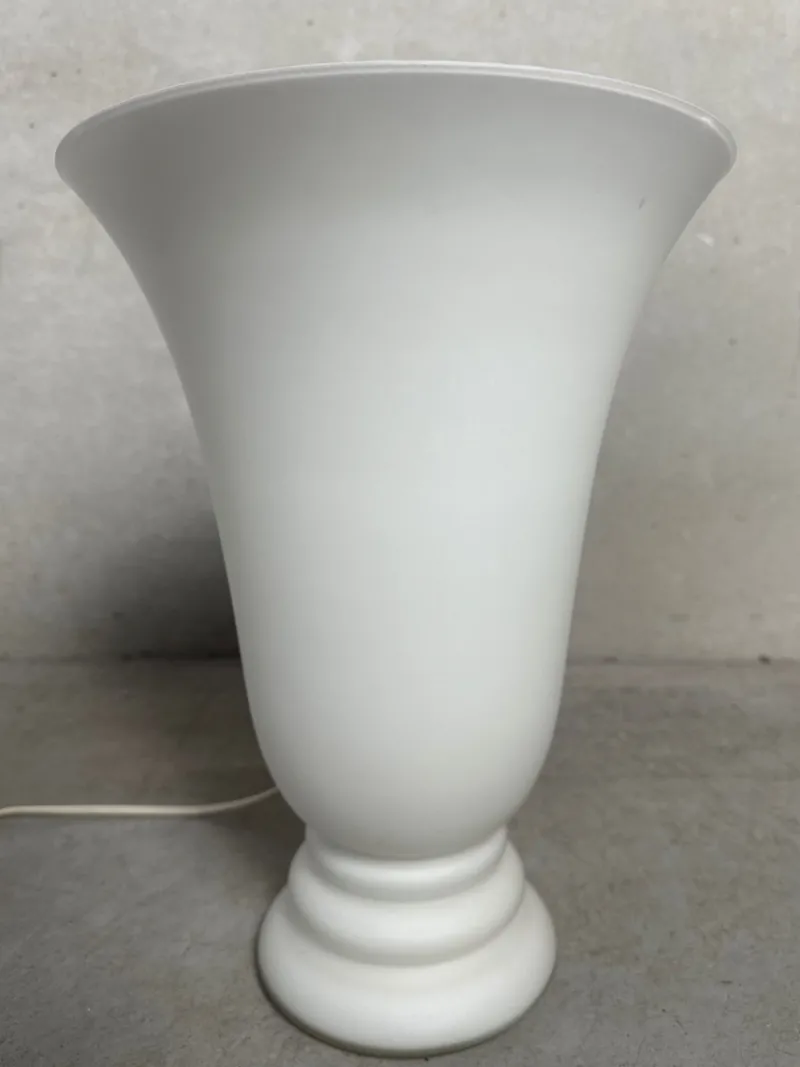 Pamono Vintage Opaline Lamps, 1970s, Set of 2> Table Lamps