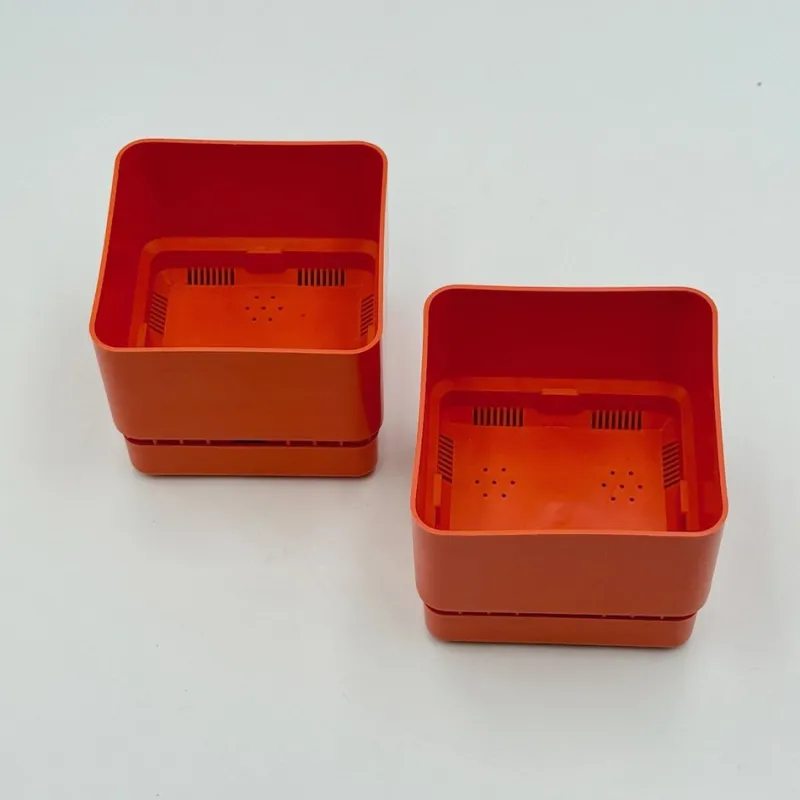 Pamono Vintage Orange Planters by Nena Balsari for Vastill / Reflex, Italy, 1970s, Set of 2> Planters And Jardiniere