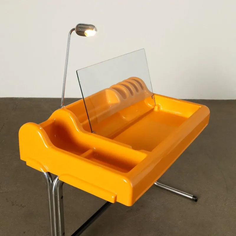 Pamono Vintage Orix Desk by Vittorio Parigi & Nani Prina for Molteni & Co.> Desks