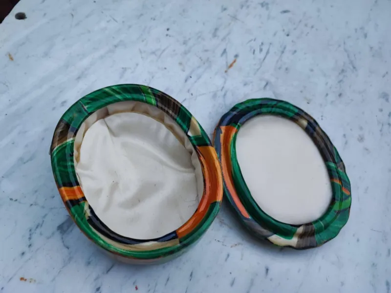 Pamono Vintage Porcelain Box, 1960s> Trunks Crates & Baskets