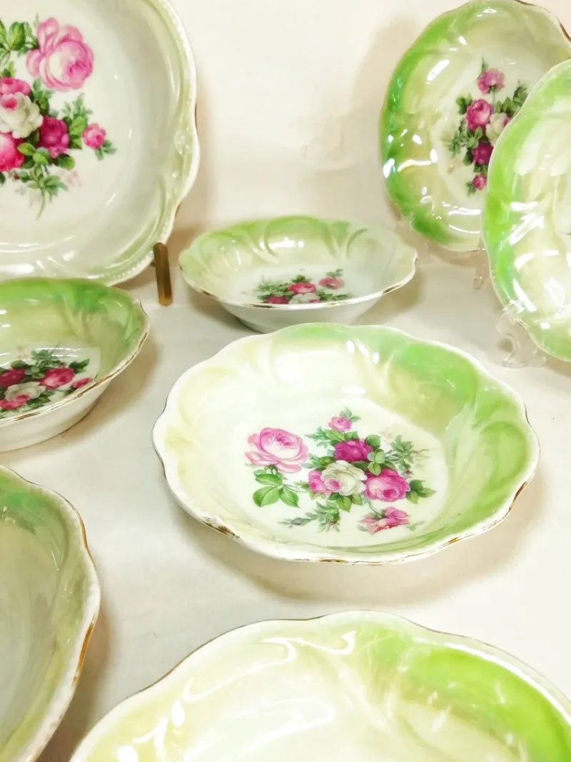 Pamono Vintage Porcelain Tableware Set, 1930s, Set of 13> Dinner Plates & Bowls