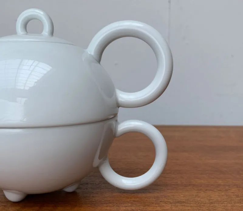 Pamono Vintage Postmodern German Fantasia Series Teapot and Cup by Matteo Thun for Arzberg, 1980s, Set of 2> Coffee & Tea Service