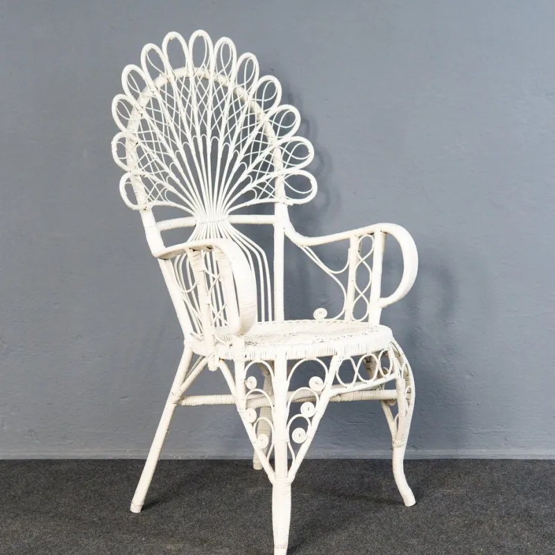 Pamono Vintage Rattan Peacock Armchair> Garden Seating