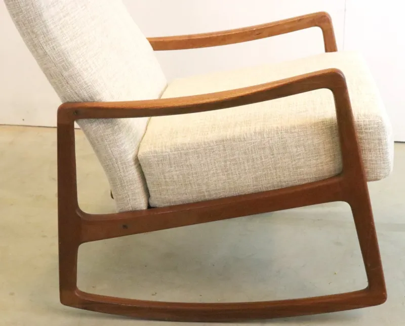 Pamono Vintage Rocking Chair attributed to Ole Wanscher for France & Søn / France & Daverkosen> Rocking Chairs