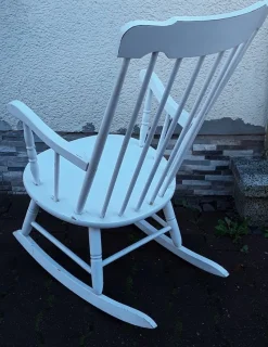 Hot Pamono Vintage Rocking Chair in White-Painted Beech, 1970s