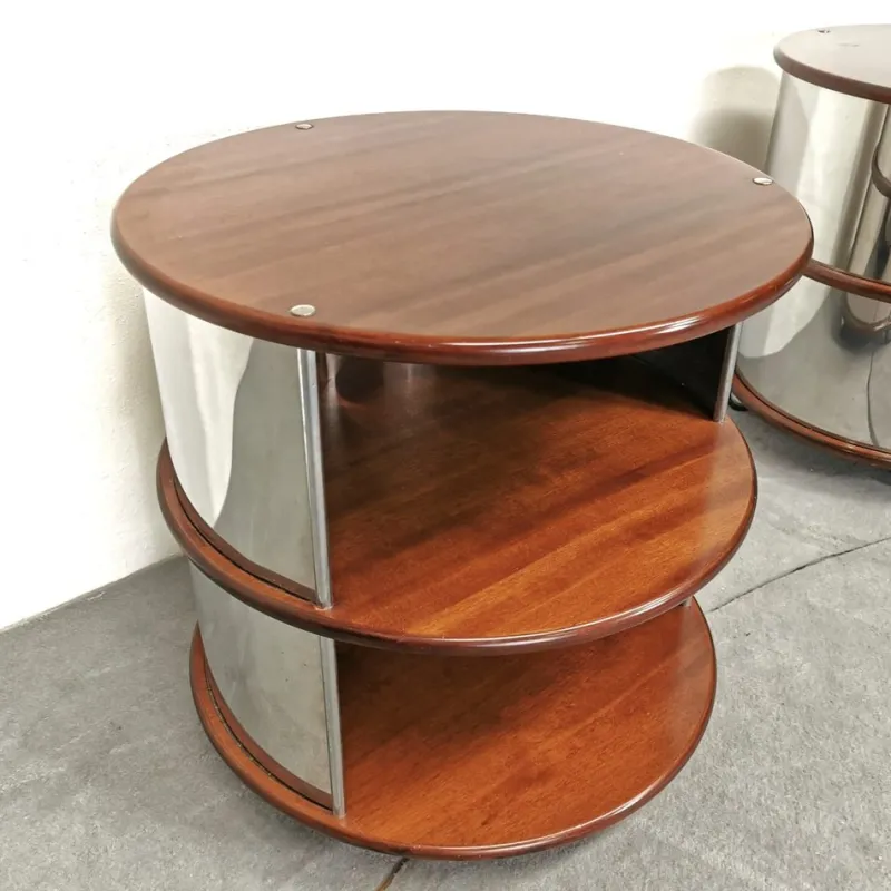 Pamono Vintage Round Bedside Tables in Walnut and Steel, 1970s, Set of 2> Nightstands