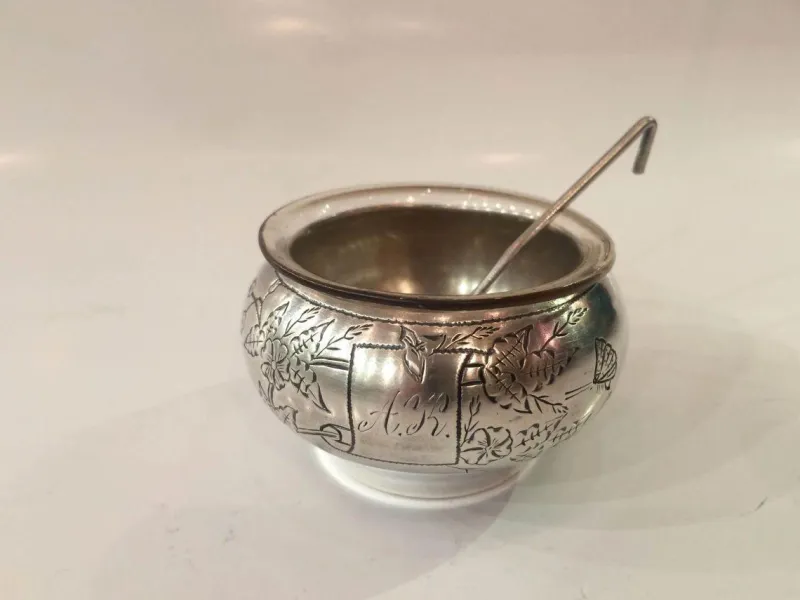 Discount Pamono Vintage Russian Salt Cellar, Set of 2