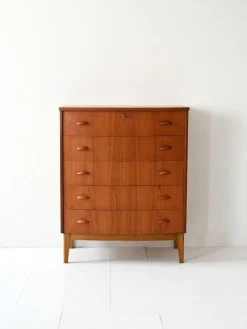 Pamono Vintage Scandinavian Chest of Drawers with Shell Handles, 1950s> Dressers, Commodes & Chests