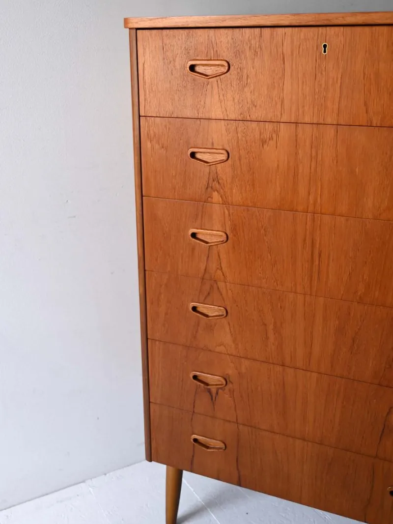 Pamono Vintage Scandinavian Flamed Teak Chest of Drawers, 1950s> Dressers, Commodes & Chests