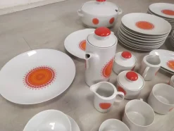 Online Pamono Vintage Service Table from Winterling, Bavaria, Set of 47